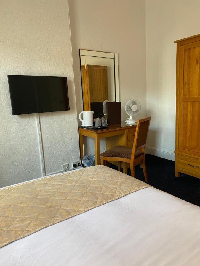 The Tudor Hotel Bridgwater Extérieur photo