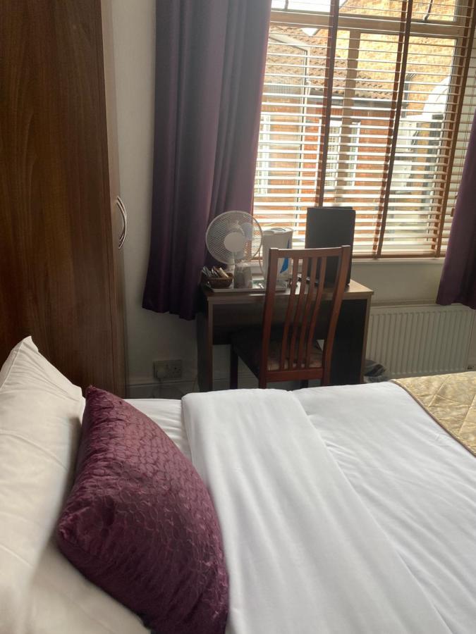The Tudor Hotel Bridgwater Extérieur photo